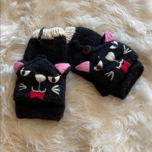 Kitten Mittens